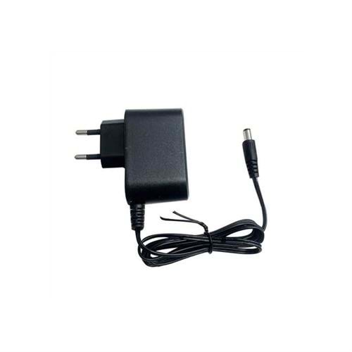 AT0052 5V 2A Plastik Kasa Adaptör